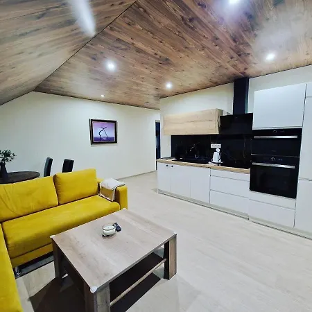 아파트 “chaty “ Krusetnica