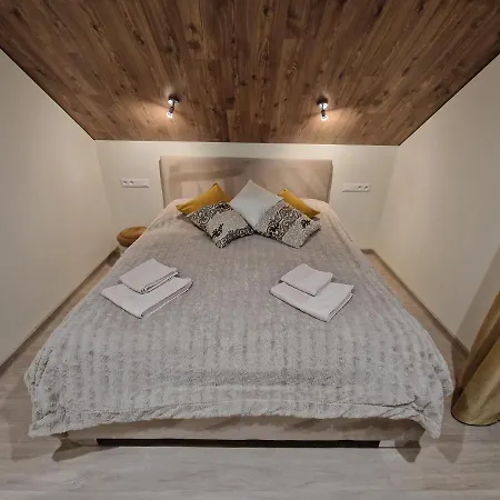 아파트 “chaty “