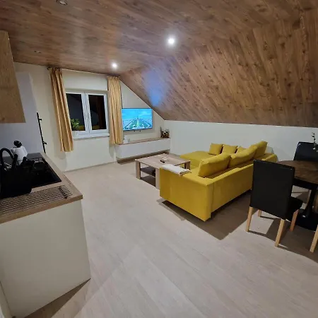 “chaty “ * Krusetnica