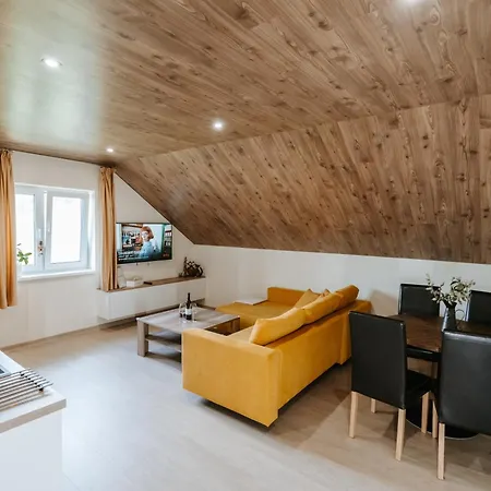 “chaty “ Krusetnica