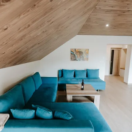 “chaty “ Lejlighed Krusetnica